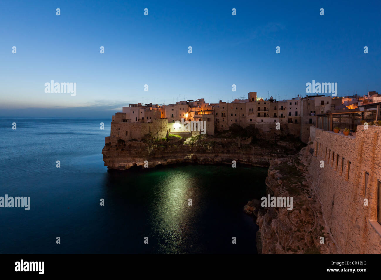 Avis de Polignano a Mare, dans la région des Pouilles, matin, également connu sous le nom de Pouilles, Italie du Sud, Italie, Europe Banque D'Images