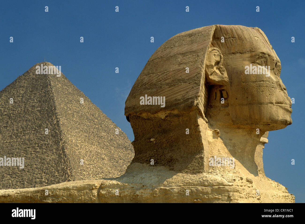 L'Egypte, Le Caire, Gizeh, le Sphinx et la grande pyramide, site du patrimoine mondial de l'UNESCO Banque D'Images