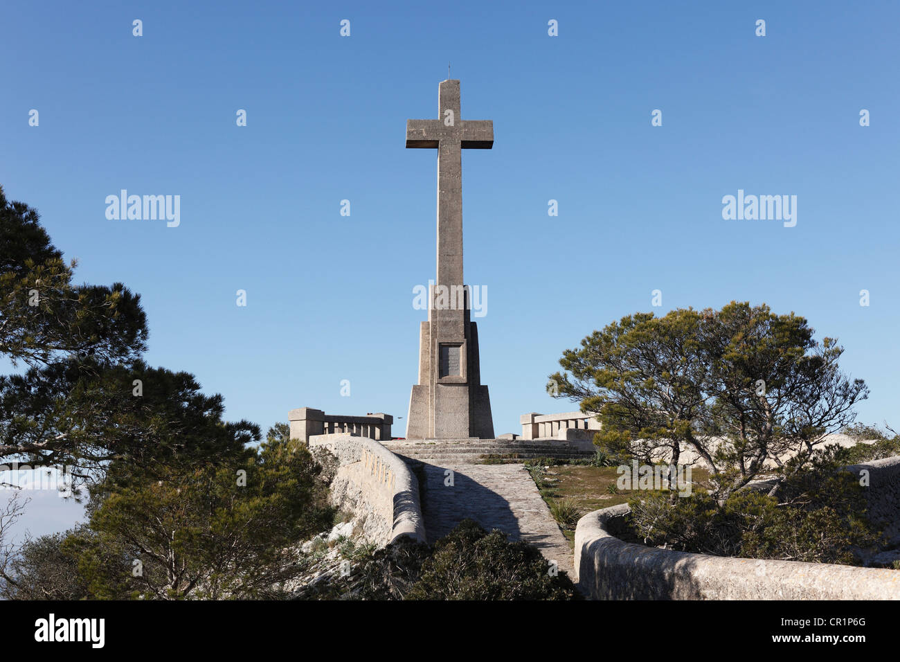Croix au Puig de San Salvador, Felanitx, Majorque, Îles Baléares, Espagne, Europe Banque D'Images