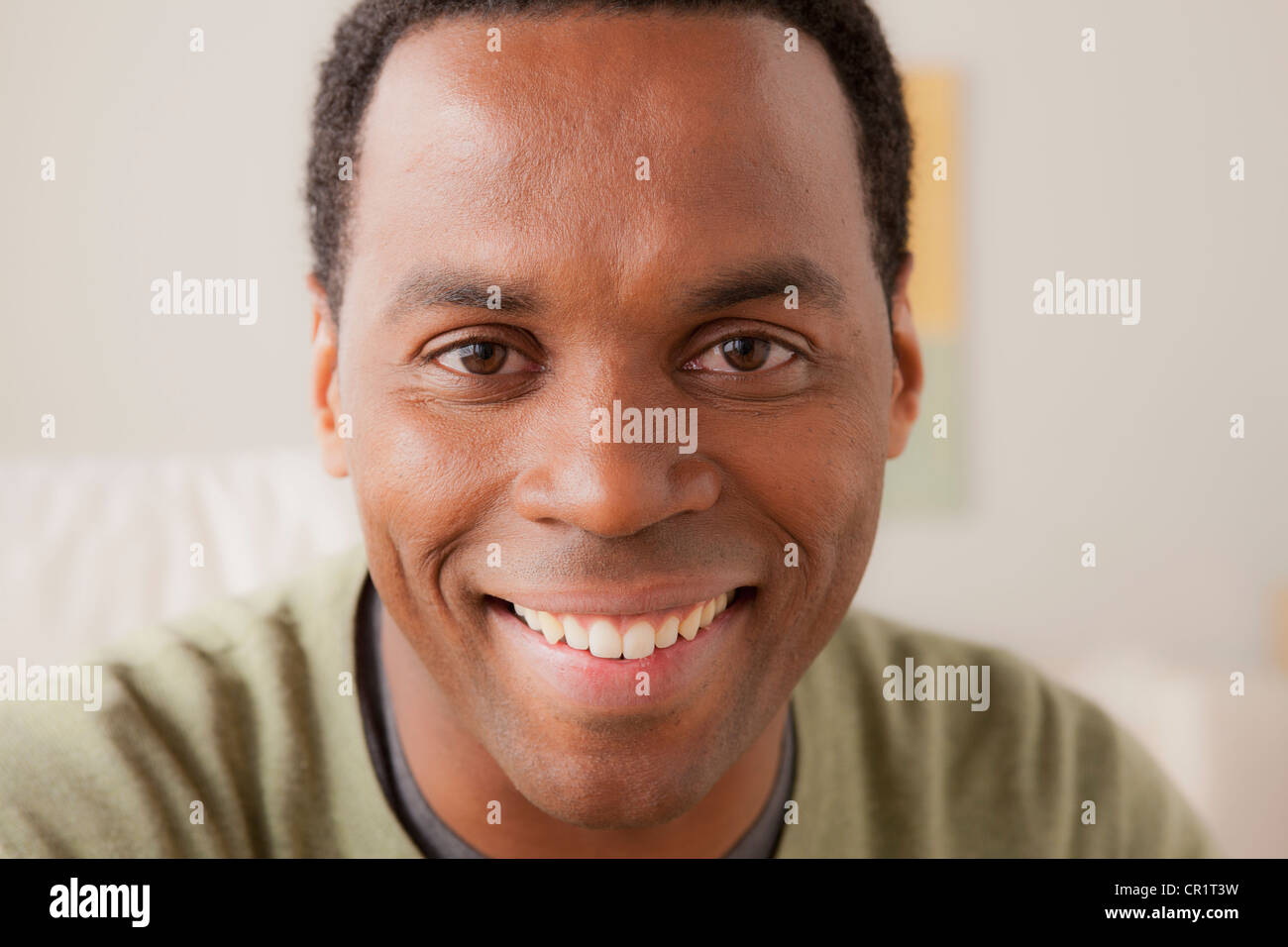 USA, Californie, Los Angeles, Portrait of smiling man Banque D'Images