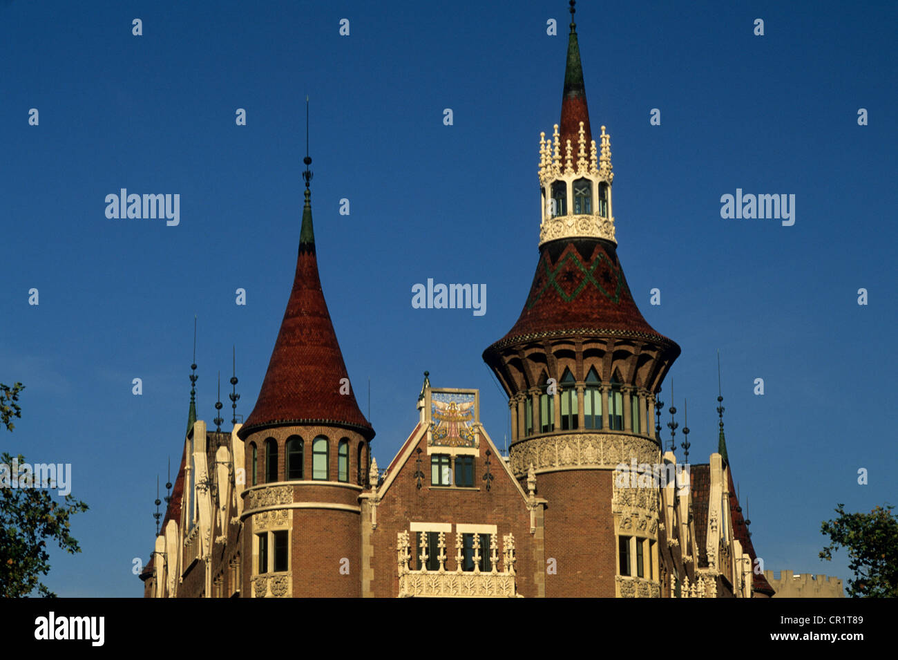 Espagne, Catalogne, Barcelone, la Casa de Les Punxes ou Casa Terrades par l'architecte Puig i Cadafalch sur l'Avinguda Diagonal Banque D'Images