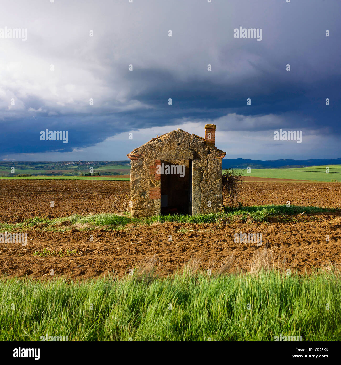 Grange dans la Limagne, Auvergne, France Banque D'Images