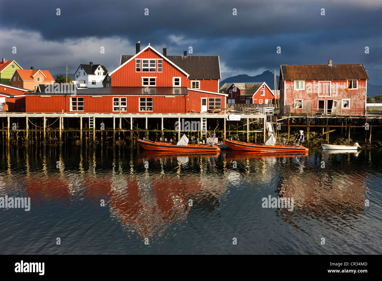 Henningsvær, île de Vestvagoya, Lofoten, Norway, Scandinavia, Europe Banque D'Images