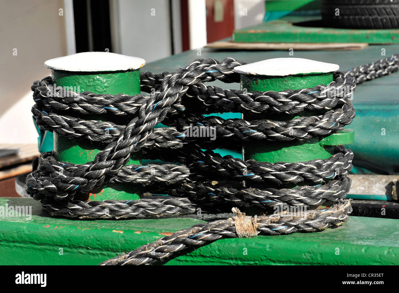 Corde, l'amarrage des navires, Greundiek le musée, construit en 1950, 46,55 m de long, port de la ville hanséatique de Stade, Basse-Saxe Banque D'Images