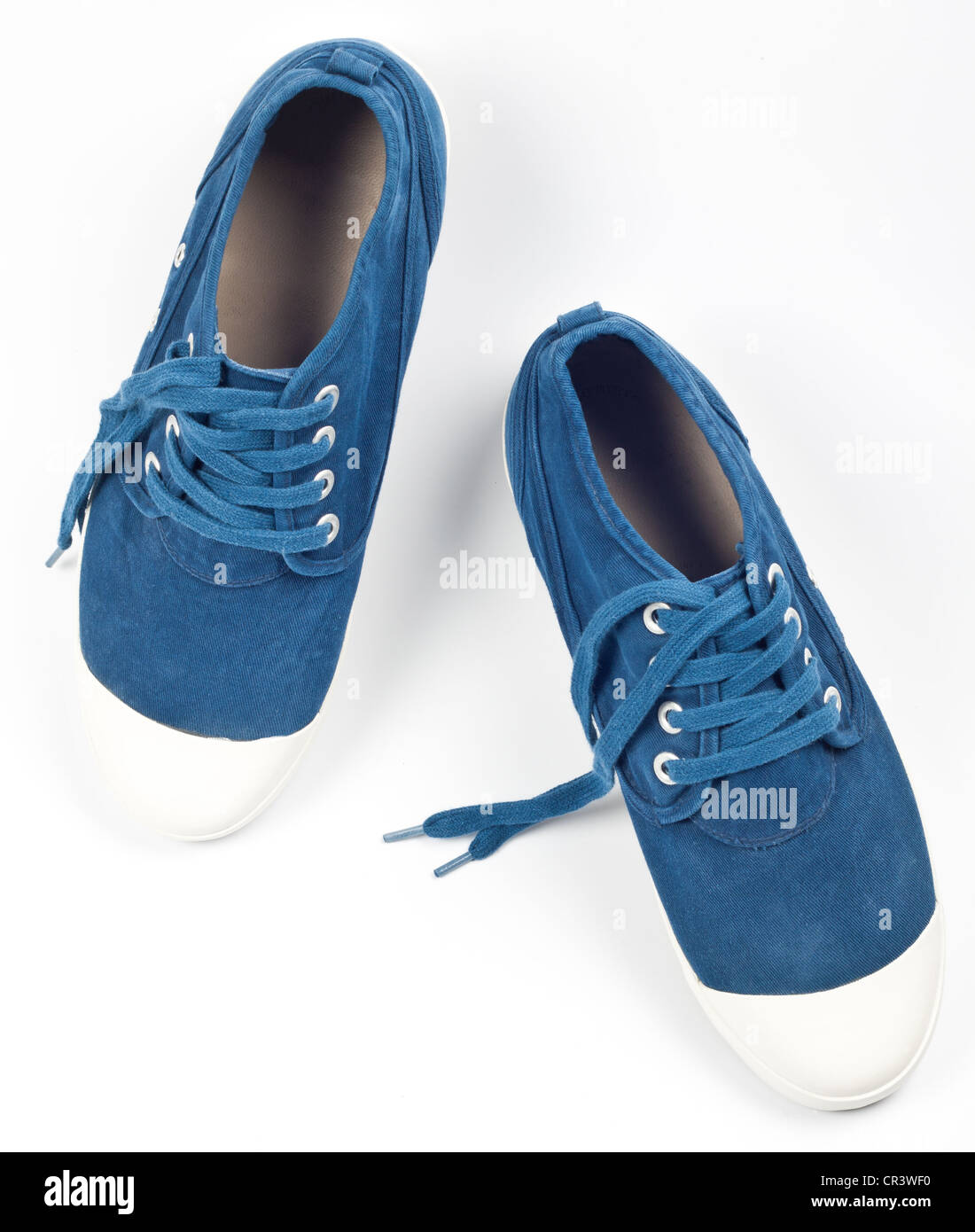 Nouvelle paire de chaussures bleu Banque D'Images