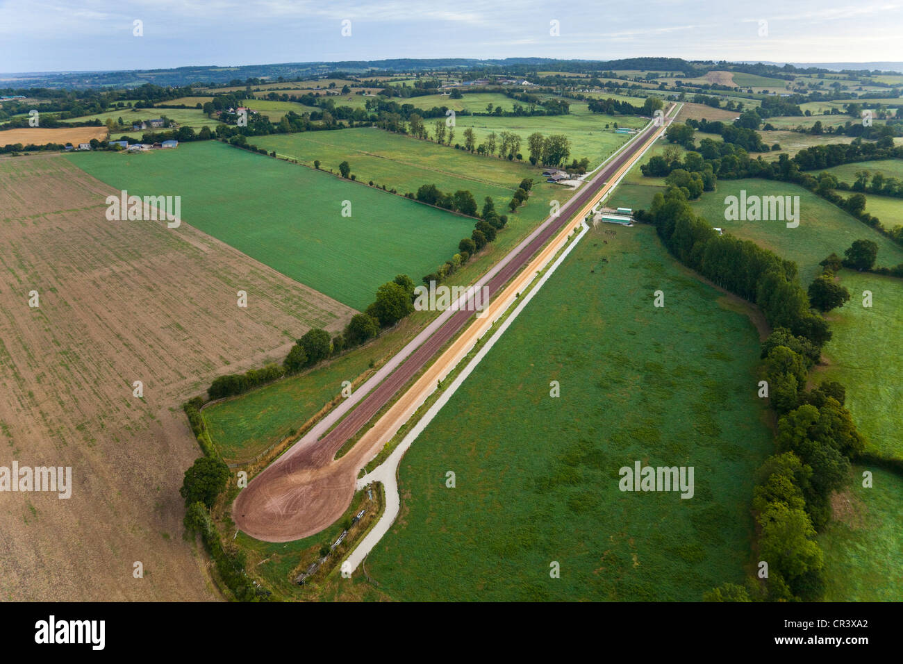 La France, l'Orne, Ginai, formation suivi des chevaux de course (vue aérienne) Banque D'Images
