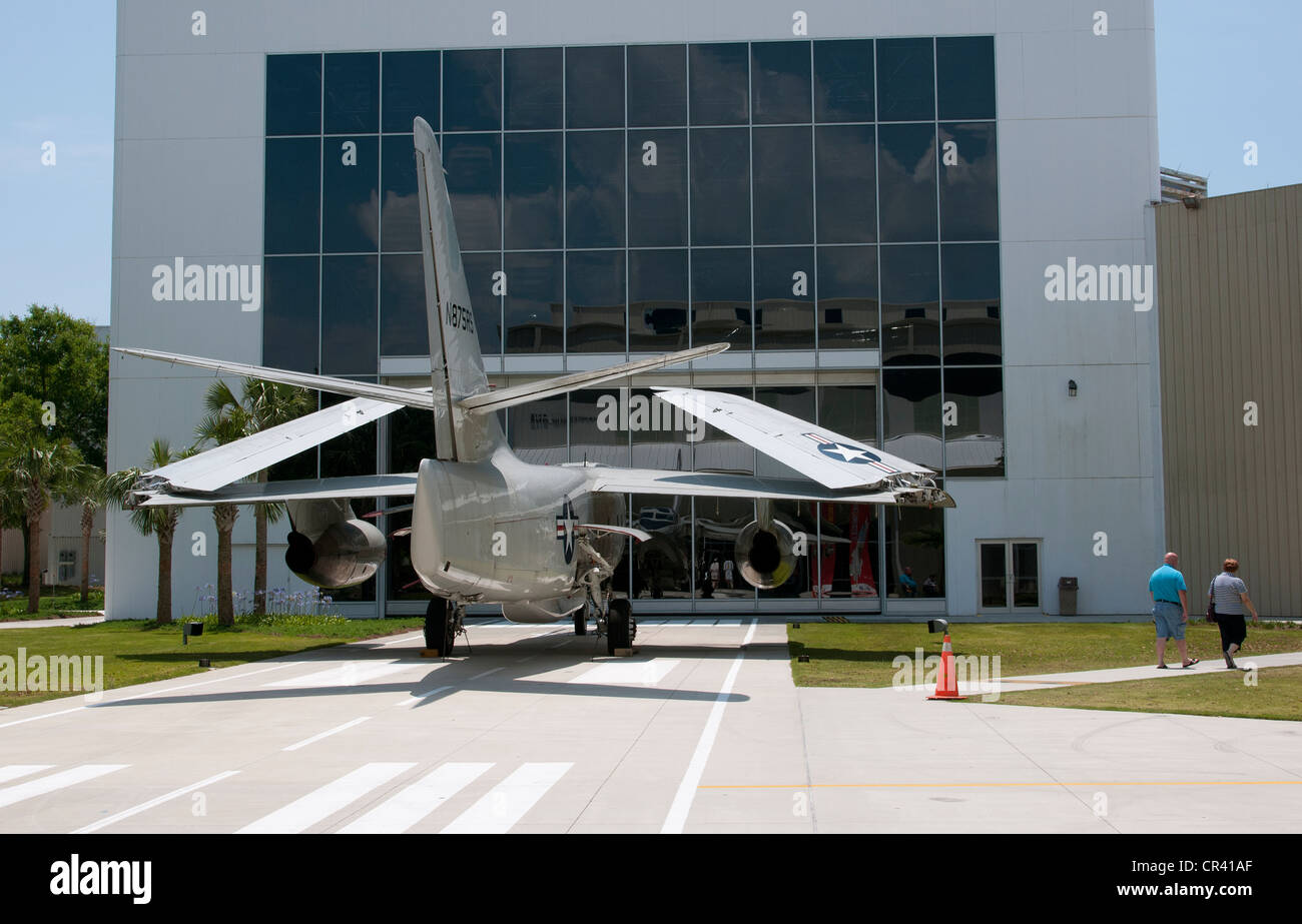 Un Douglas TA-3D à l'extérieur du Musée de l'aviation navale dans la région de Pensacola en Floride USA Banque D'Images