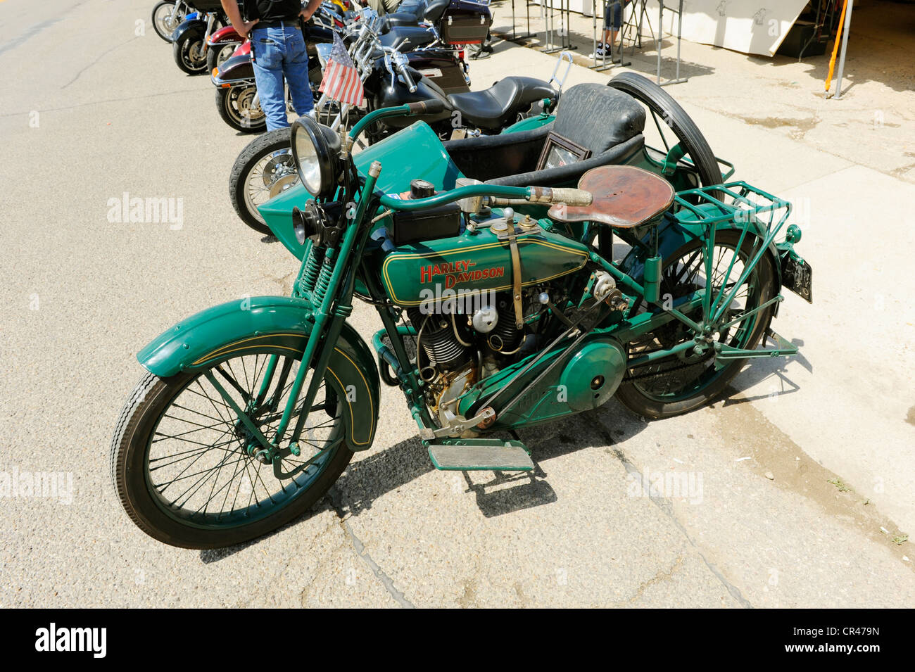 Harley davidson motorcycle and sidecar Banque de photographies et d ...
