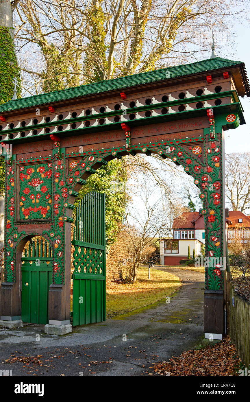 Gate hongrois, maison de l'Waldemar Bonsel Foundation à Ambach, sur le Lac de Starnberg, cinq lacs, Haute-Bavière, Bavière Banque D'Images