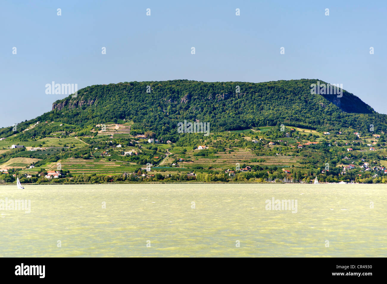 Avis à l'ensemble du lac Balaton en Hongrie. Banque D'Images