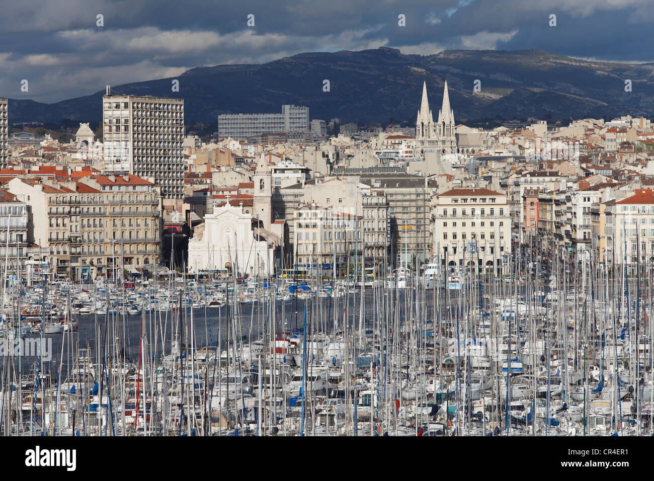 Vieux Port, vieux port de Marseille, Bouches-du-Rhône, Provence, France, Europe Banque D'Images