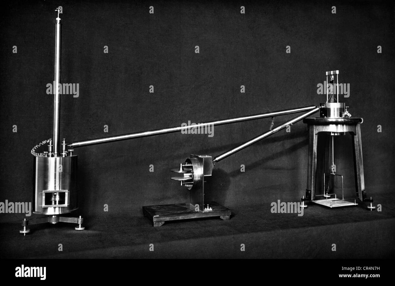 Curie Marie, 7.11.1867 - 4.7.1934, chimiste et physicien français, origine polonaise, compteur de mesure de la radioactivité développé par son mari Pierre, Deutsches Museum, Munich, Banque D'Images
