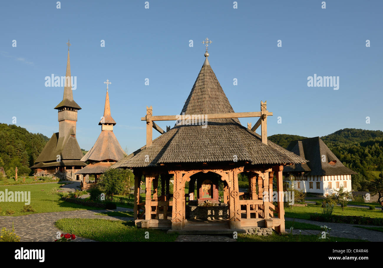 Monastère de barsana, vallée de l'iza, région de Maramures, Roumanie, Europe Banque D'Images