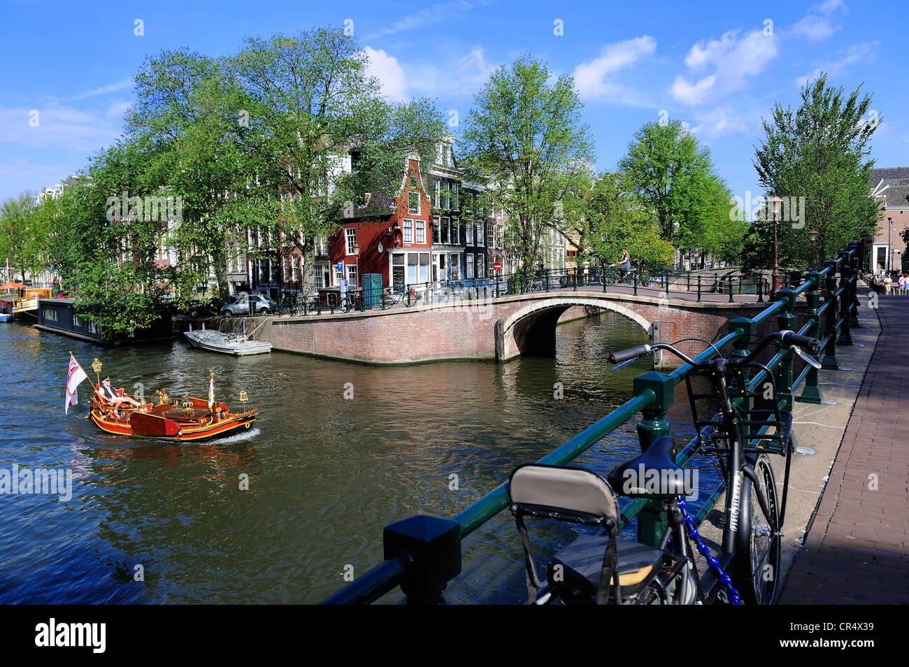 Pays-bas, Amsterdam, bateau traditionnel Banque D'Images