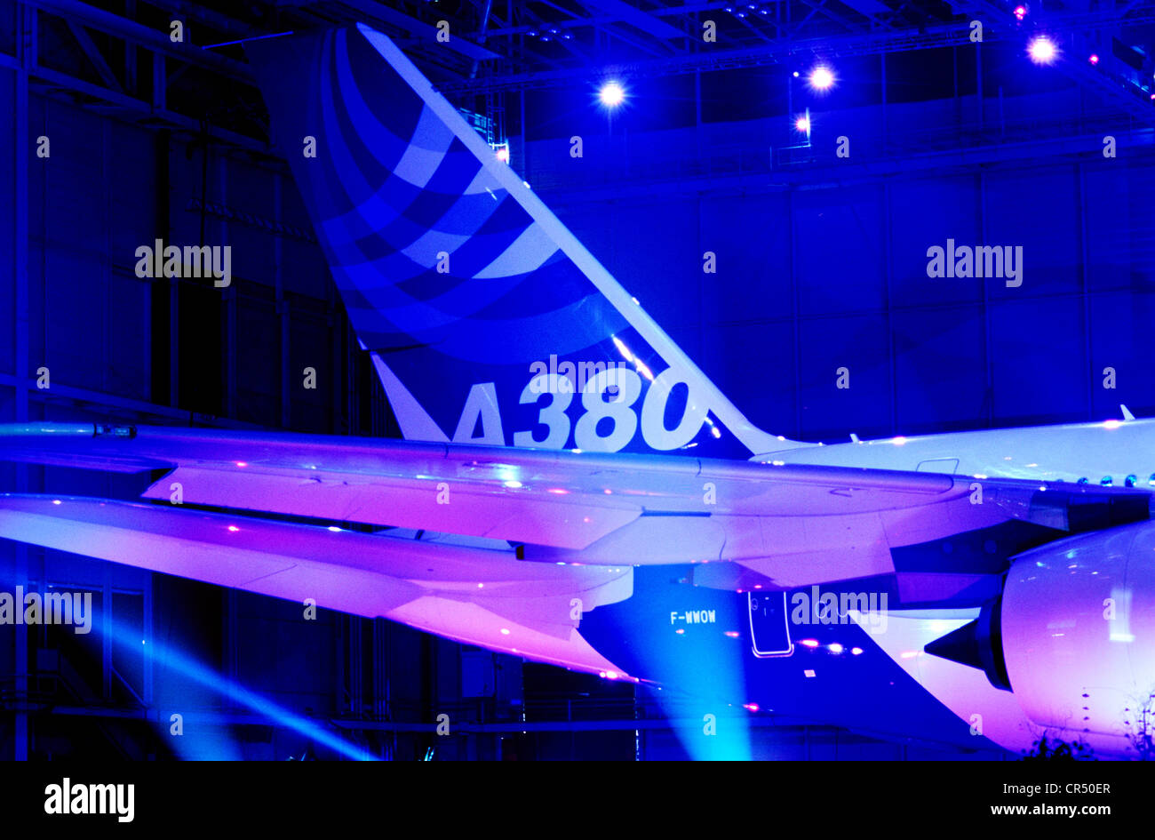 France, Haute Garonne, Blagnac, en janvier 2005 le 18e, Jean-Luc Lagardère, l'entreprise de dévoilement de l'Airbus A380 Photo Stock - Alamy