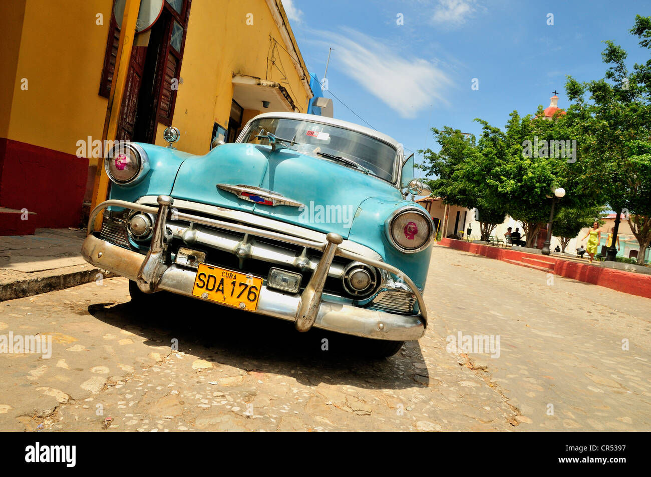 Vintage car dans le centre-ville historique de Trinidad, Cuba, Caraïbes Banque D'Images
