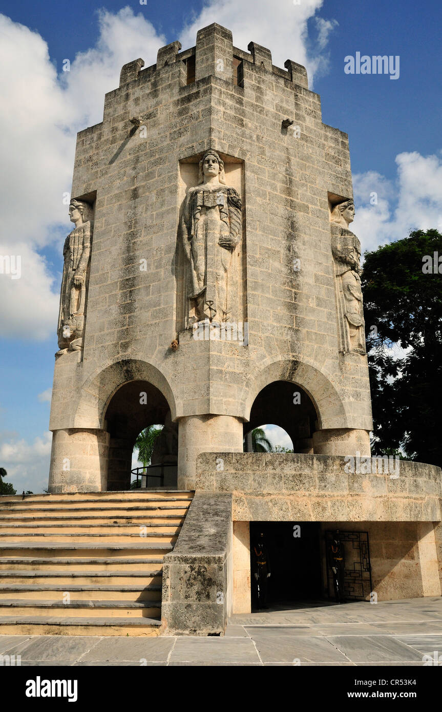 Mausolée du poète et héros national de Cuba José Martí, Cementerio de cimetière Santa Ifigenia, Santiago de Cuba, Cuba Banque D'Images