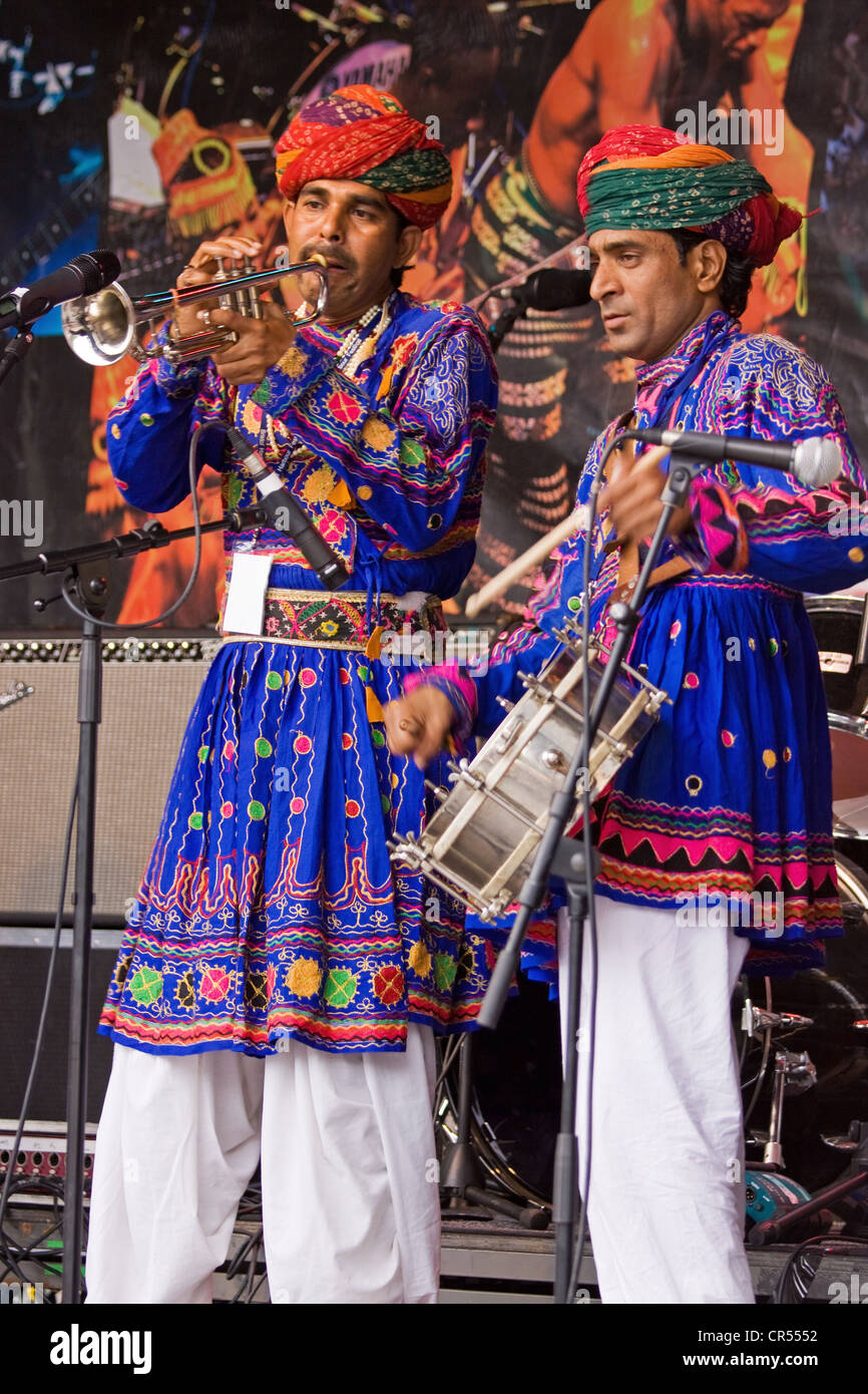 Les membres de l'Jaipur Kawa brass band se produiront au Festival du port de Bristol, England UK Banque D'Images