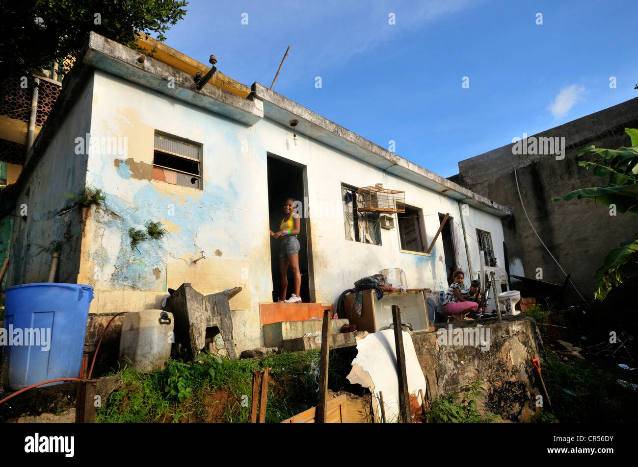Chambre simple dans la Favela Morro da Formiga, quartier de Tijuca, Rio de Janeiro, Brésil, Amérique du Sud Banque D'Images