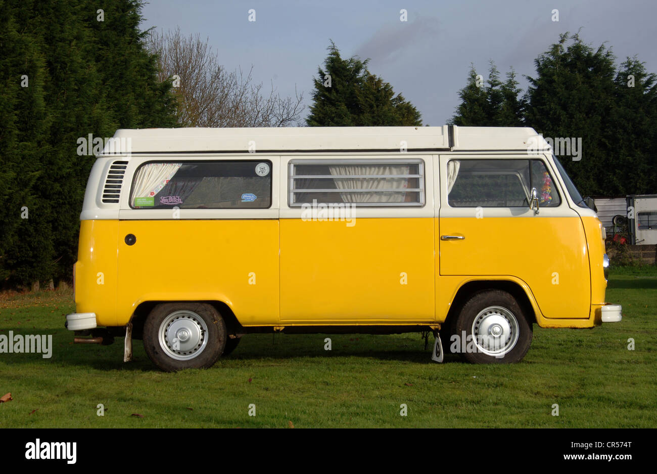 Baie vitrée Volkswagen VW camper van, bus micro Banque D'Images