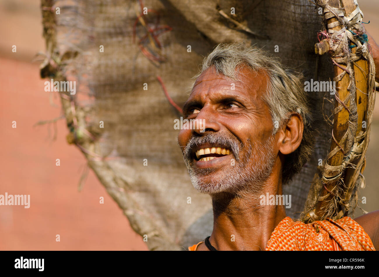 Friendly man, portrait, Kolkata, Bengale occidental, Inde, Asie Banque D'Images