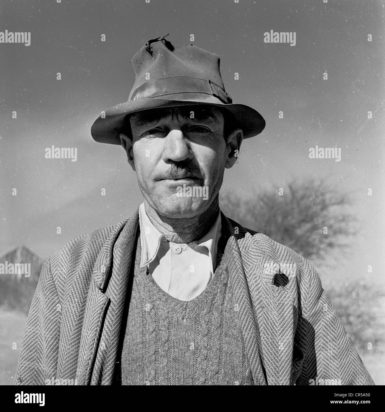 L'Afrique du Sud, années 50. Portrait d'un homme local Afrikaaner par J Allan l'argent comptant. Banque D'Images