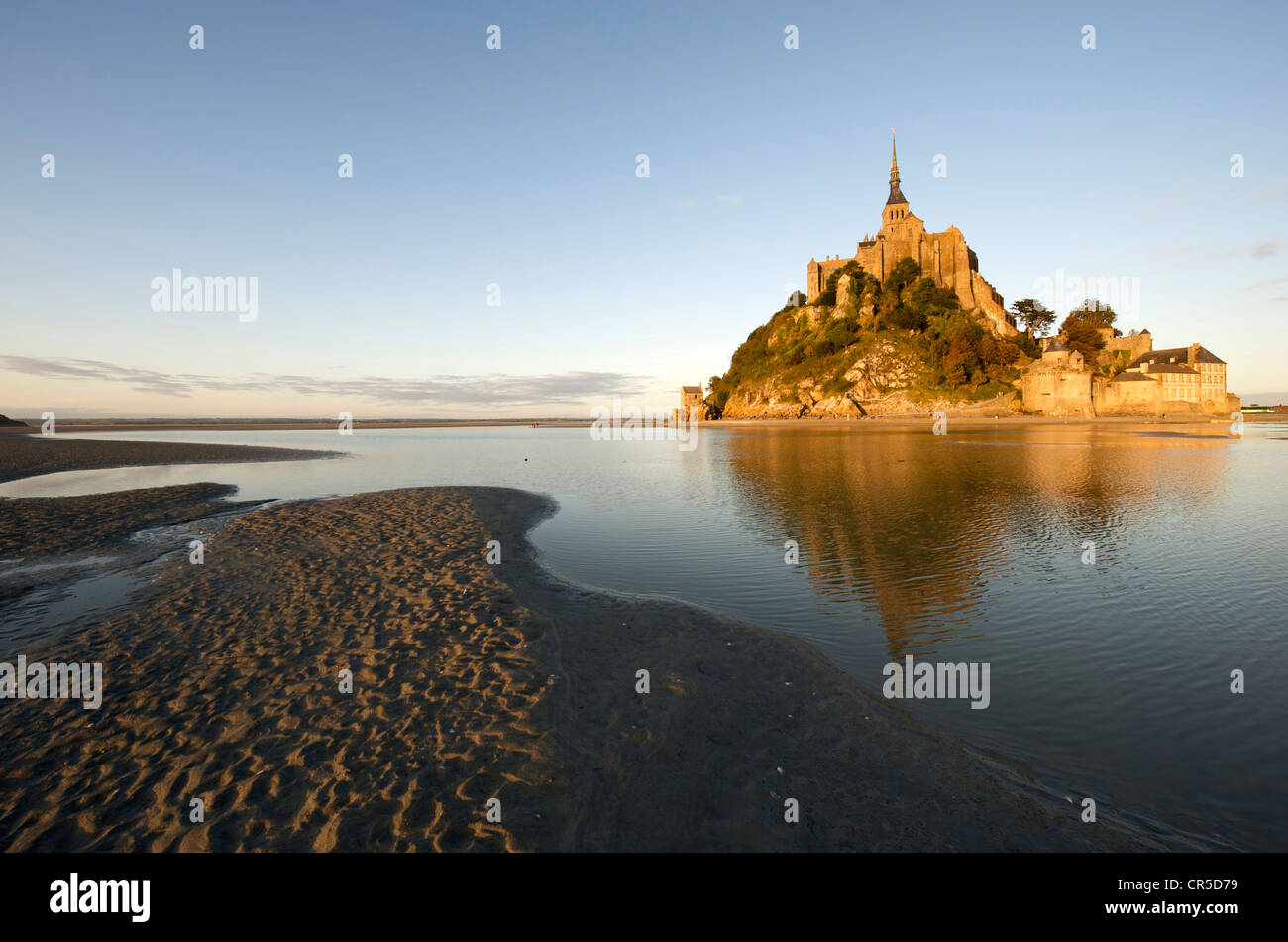 Le mont st michel Banque de photographies et d’images à haute ...