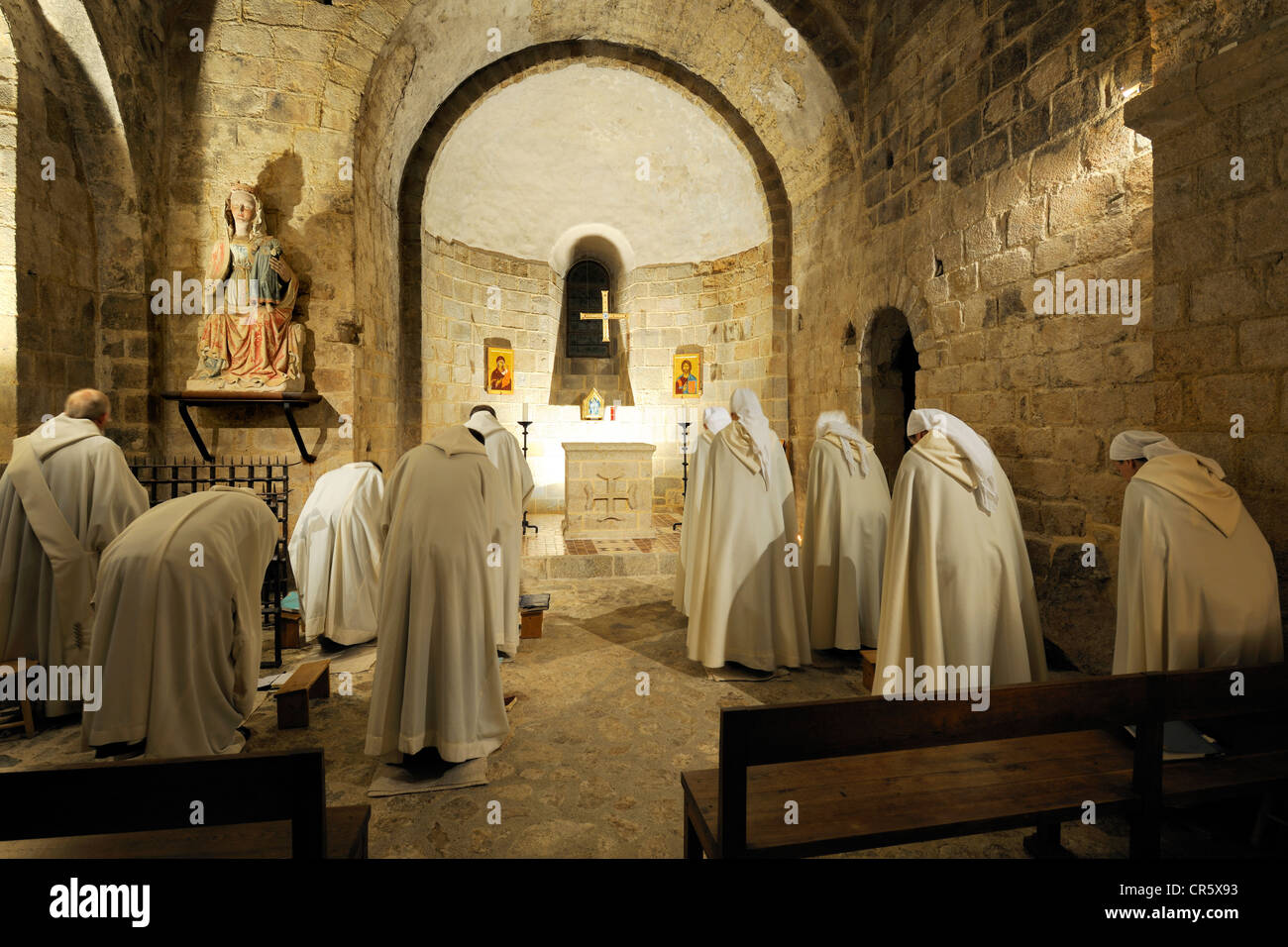 France, Manche, l'abbaye du Mont Saint Michel, Patrimoine Mondial de l'UNESCO, église abbatiale, frères et sœurs de l'ensemble monastique Banque D'Images