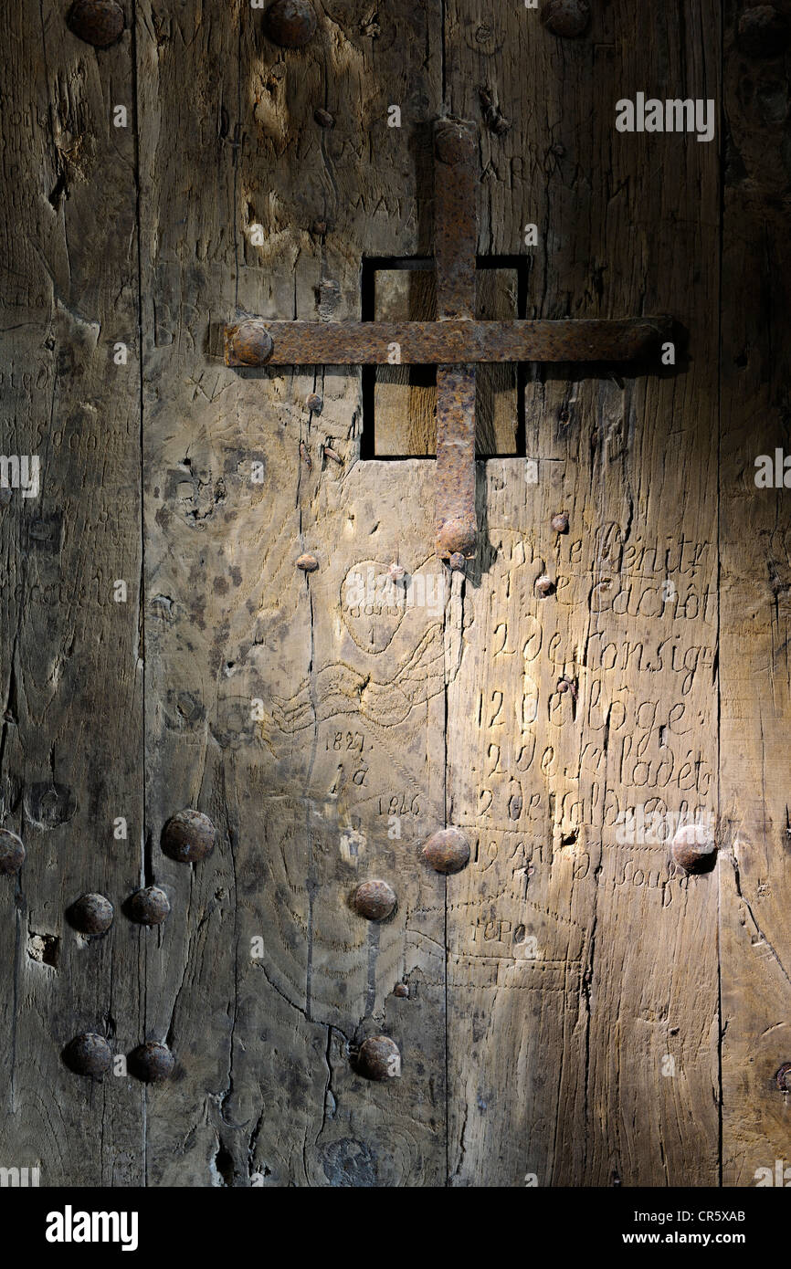 France, Manche, l'abbaye du Mont Saint Michel, Patrimoine Mondial de l'UNESCO, porte de prison allant vers l'escalier nord sud Banque D'Images