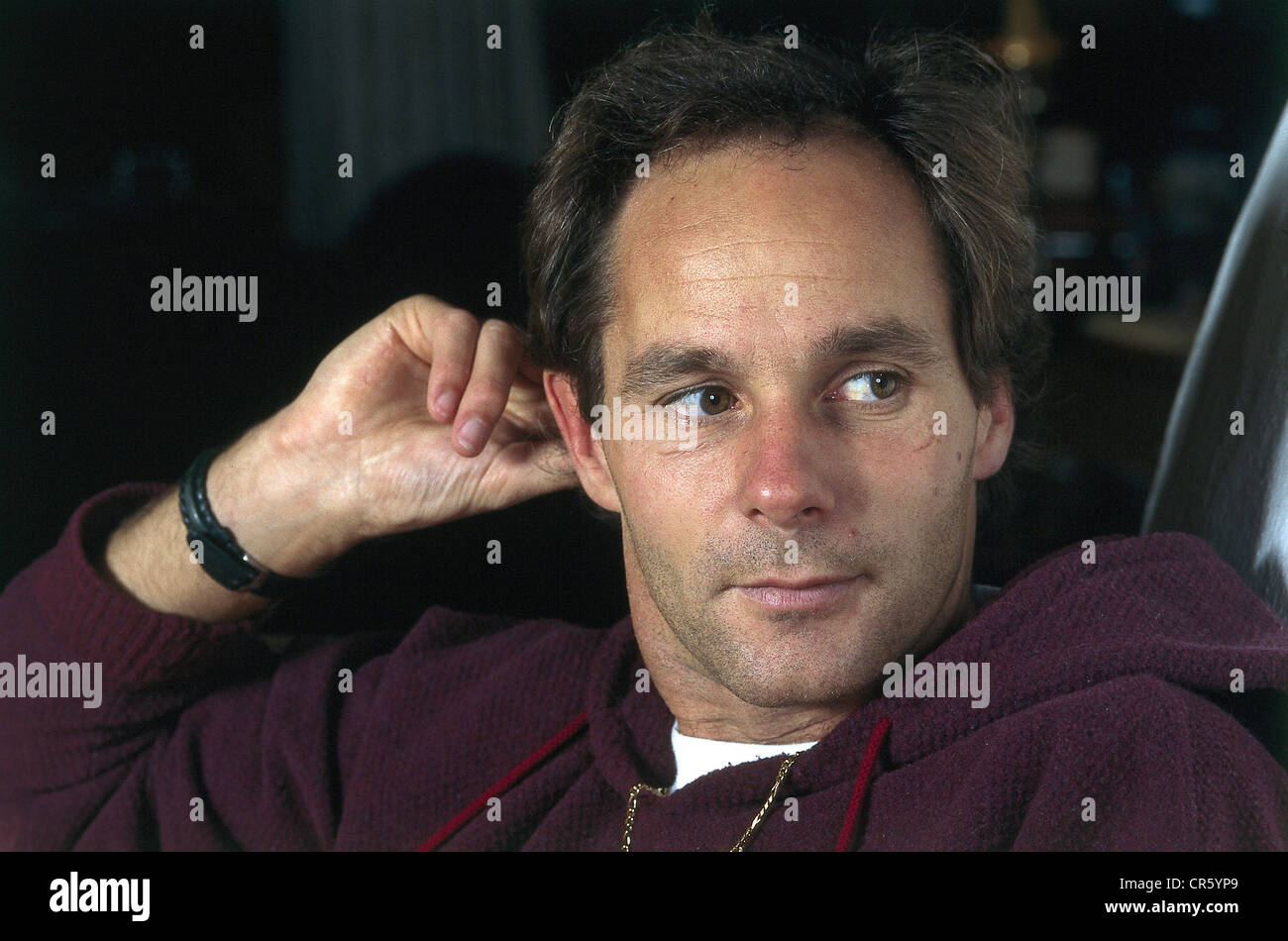 Berger, Gerhard, * 27.8.1959, athlète autrichien (pilote de course), chef de la course BMW, portrait, chez lui au Tyrol, vers 1995, Banque D'Images