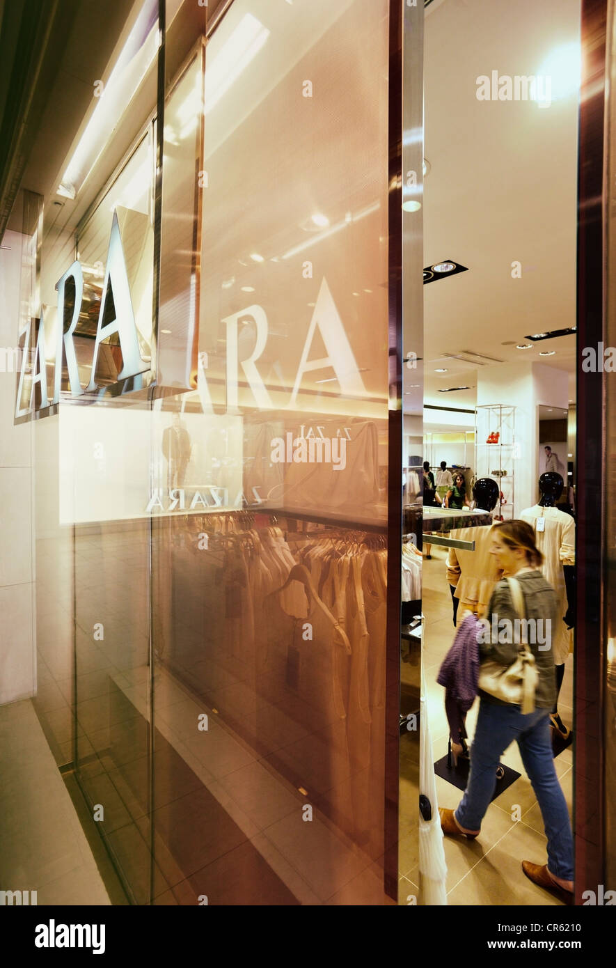 Boutique Zara. Madrid. Espagne Banque D'Images