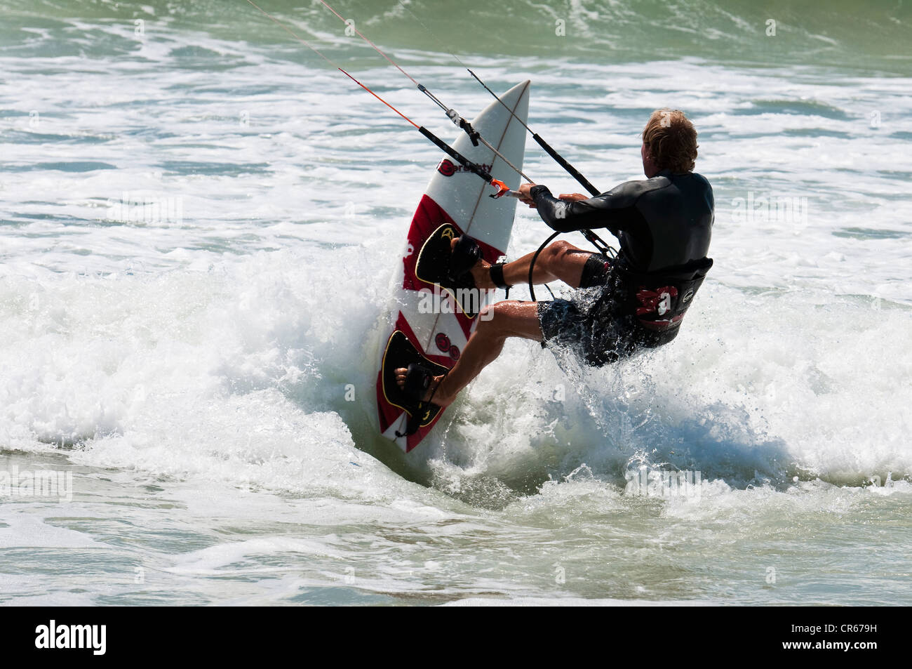 L'Afrique du Sud, Eastern Cape, Jeffrey's Bay, la plage est connue pour le surf, kite surf Banque D'Images