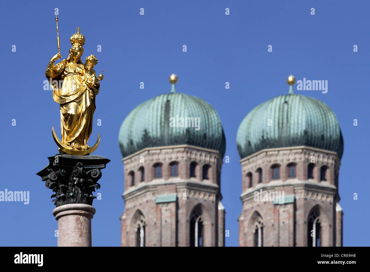 Germany, Bavaria, Munich, la colonne mariale en face de l'église de Notre Dame Banque D'Images