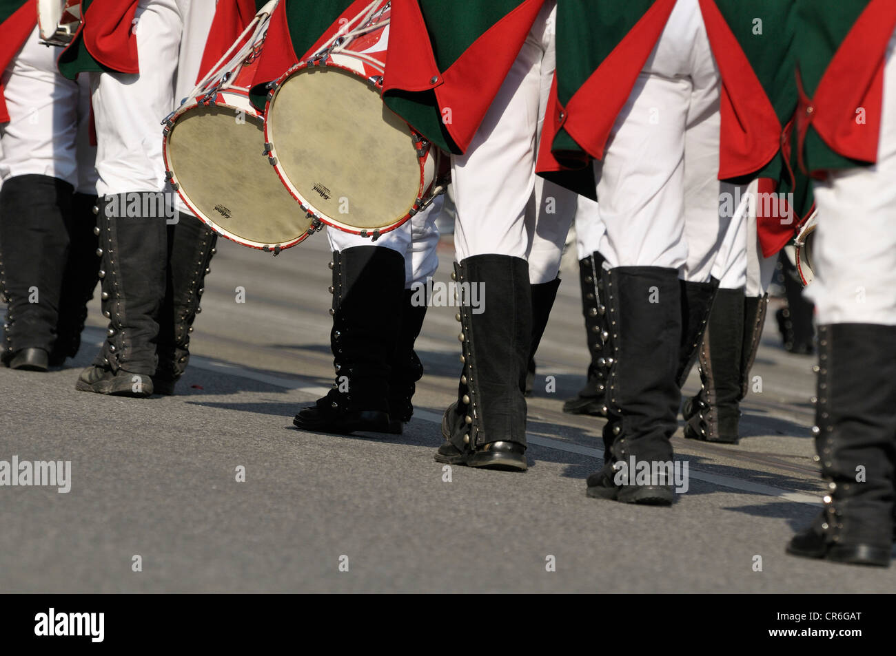 Margrave de Feuchtwangen 1967 chasseurs e. V., Schuetzen- und Trachtenzug, Costume et carabiniers's Parade, pour l'ouverture de Banque D'Images