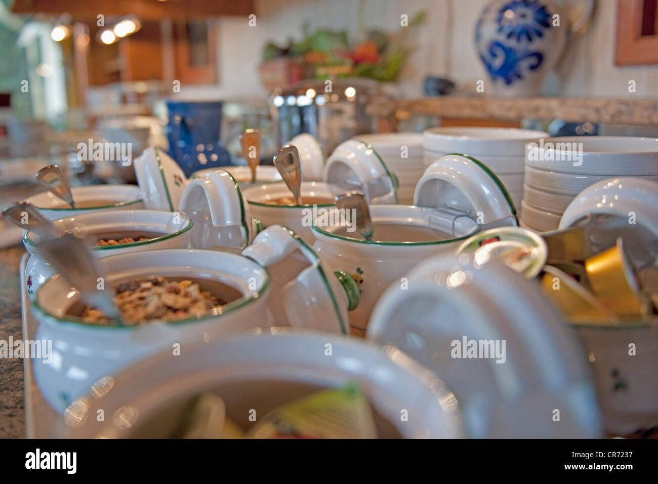 L'Allemagne, les bols du petit déjeuner buffet dans l'hôtel Banque D'Images