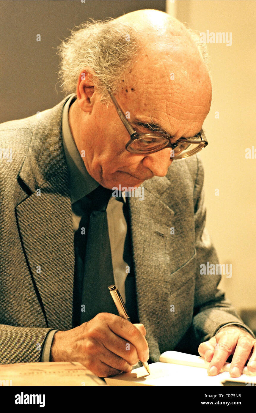 Saramago, José, 16.11.1922 - 18.6.2010, auteur/écrivain portugais, demi-longueur, 27.10.1999, Banque D'Images