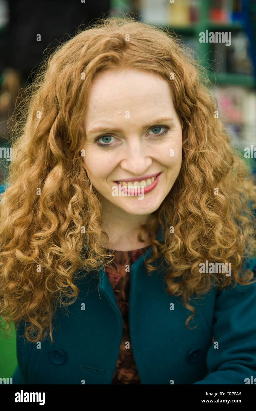 Kate Williams, auteur anglais, historien et animateur de télévision sur la photo à l'Telegraph Hay Festival 2012, Hay-on-Wye, Powys, Wales, UK Banque D'Images