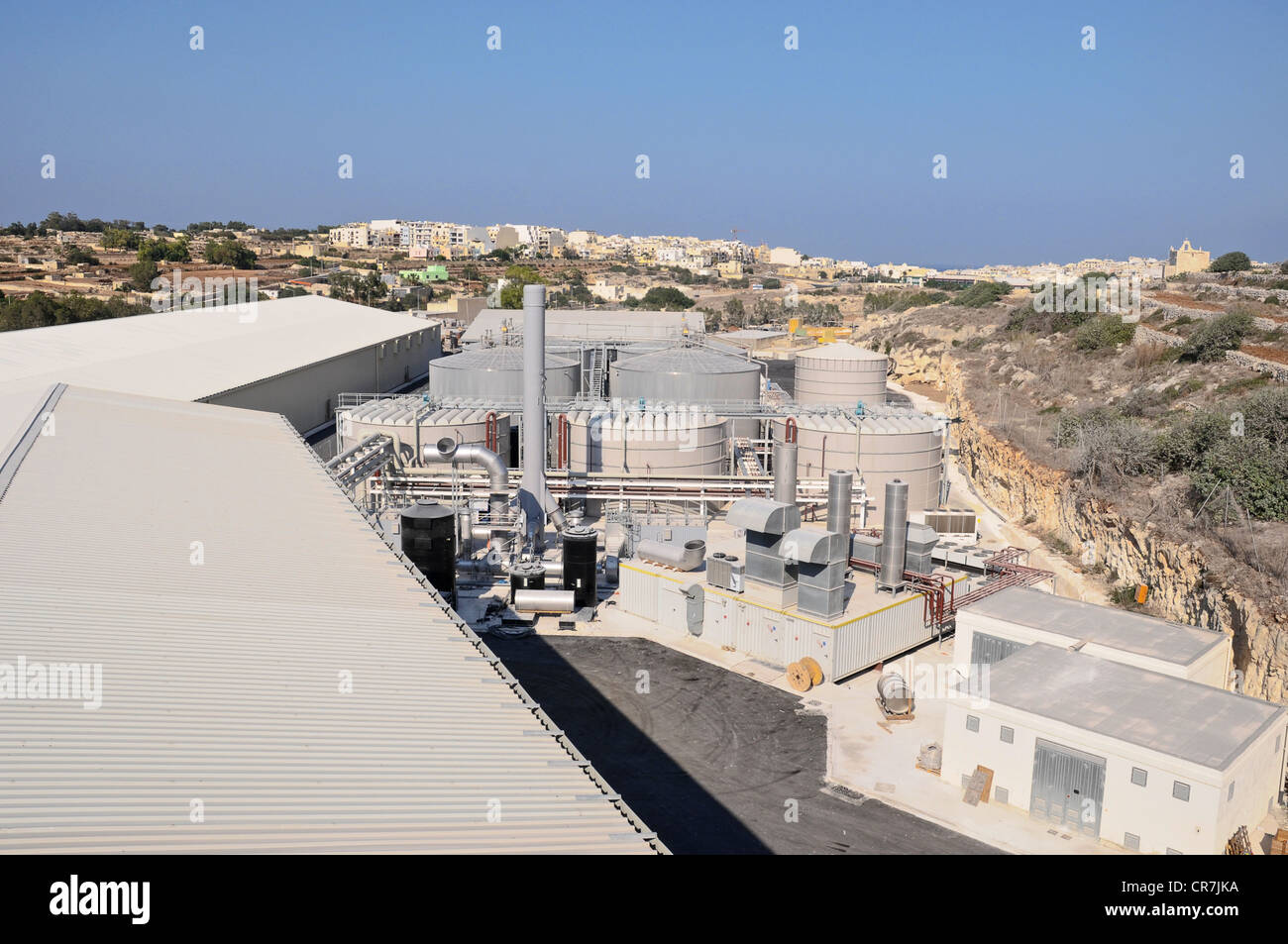 Usine de traitement de déchets. Où les déchets sont séparés, les matériaux sont récupérés à partir des déchets et le compost et de l'électricité sont produits. Banque D'Images