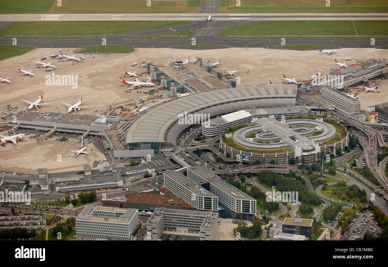 Vue aérienne Airberlin, avions de transport de passagers, l'aéroport de Düsseldorf, Rhénanie-du-Nord - Westphalie, Allemagne, Europe, Banque D'Images