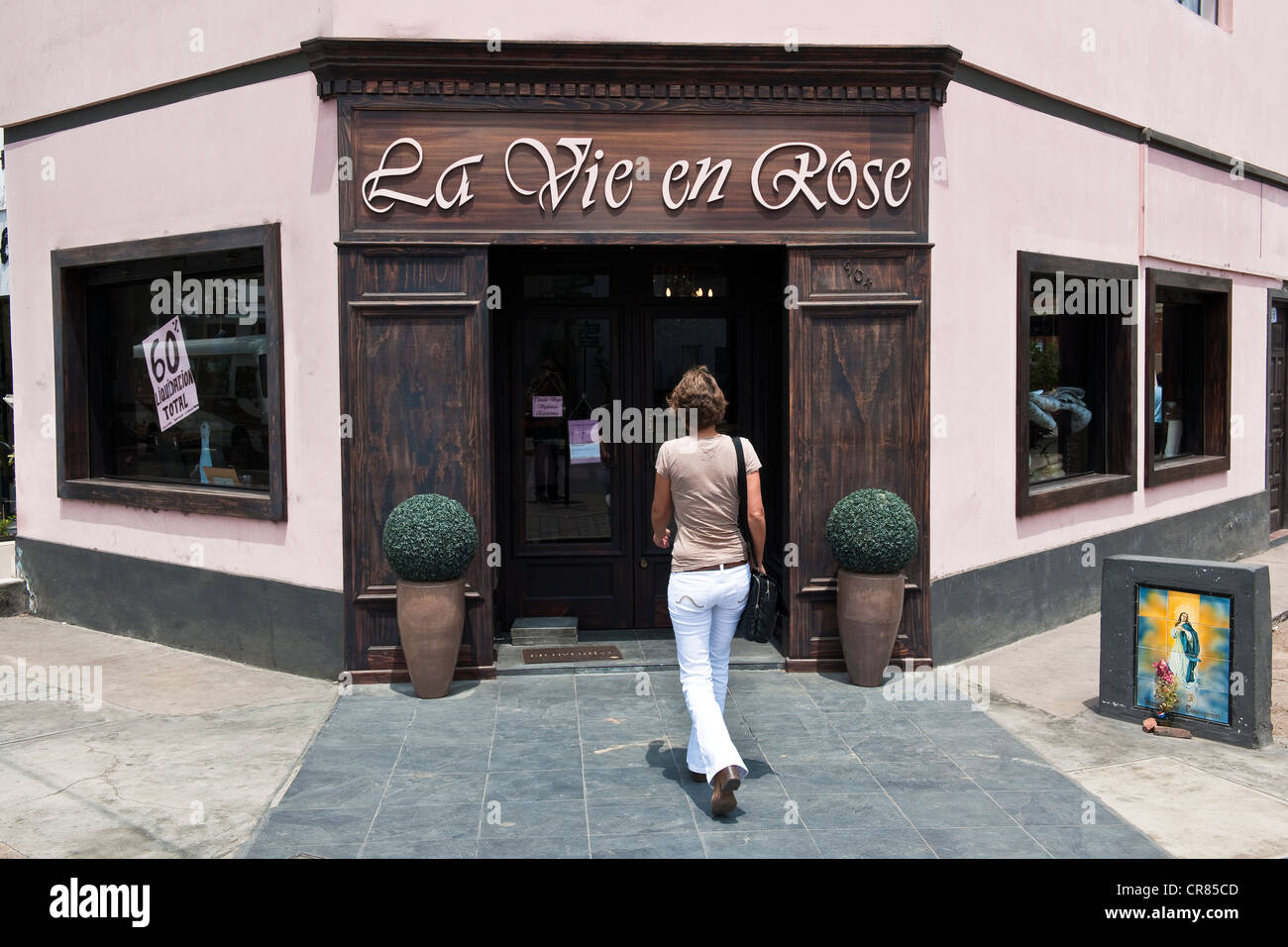 Pérou, Lima, centre historique, patrimoine mondial de l'Unesco de Barranco, La Vie en Rose, store Français articles de décor Banque D'Images