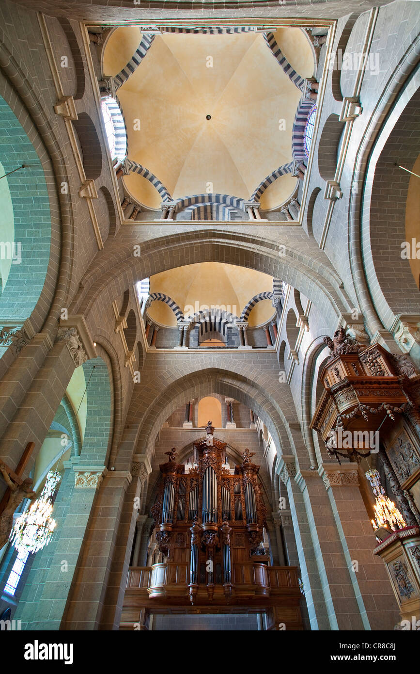 La France, la Haute Loire, Le Puy en Velay, Patrimoine Mondial de l'UNESCO, la ville est une halte le long de la route des pèlerins de Saint Jacques de Banque D'Images