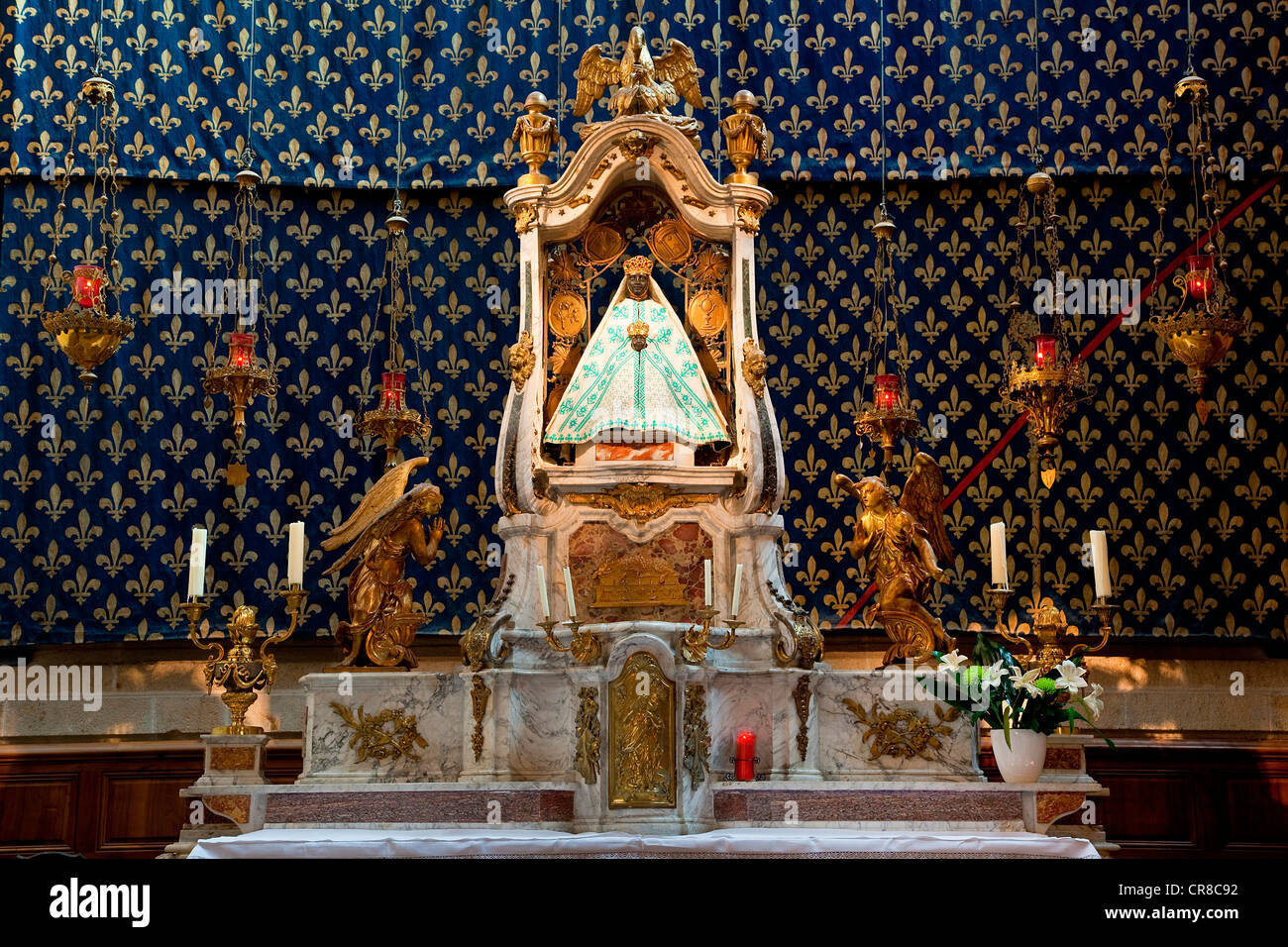 La France, la Haute Loire, Le Puy en Velay, Patrimoine Mondial de l'UNESCO, la ville est une halte le long de la route des pèlerins de Saint Jacques de Banque D'Images