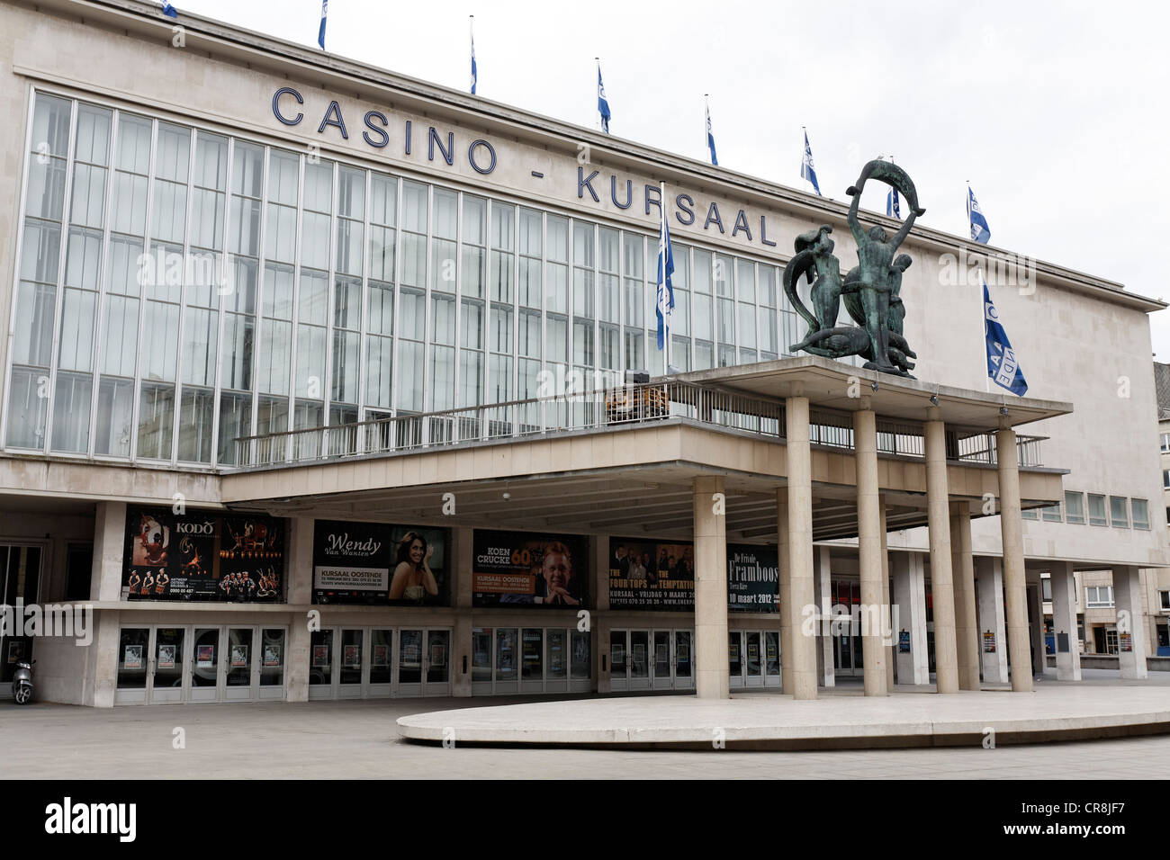 Casino monumental édifice des années 60, - Casino Kursaal, Zeedijk, Ostende, Anvers, Belgique, Europe Banque D'Images