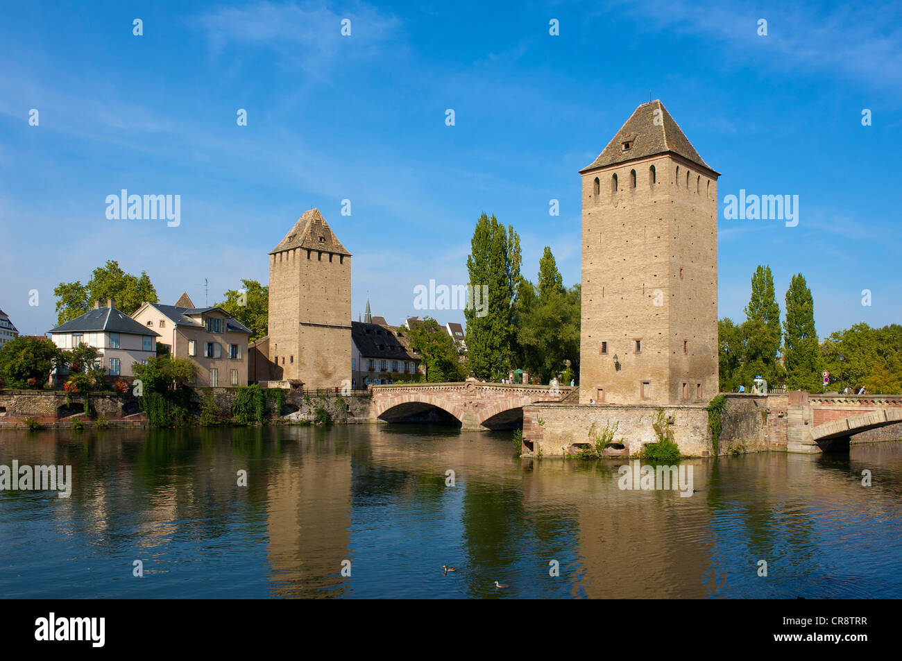 Ponts couverts à l'extérieur de la Petite France à Strasbourg, Alsace, France, Europe Banque D'Images