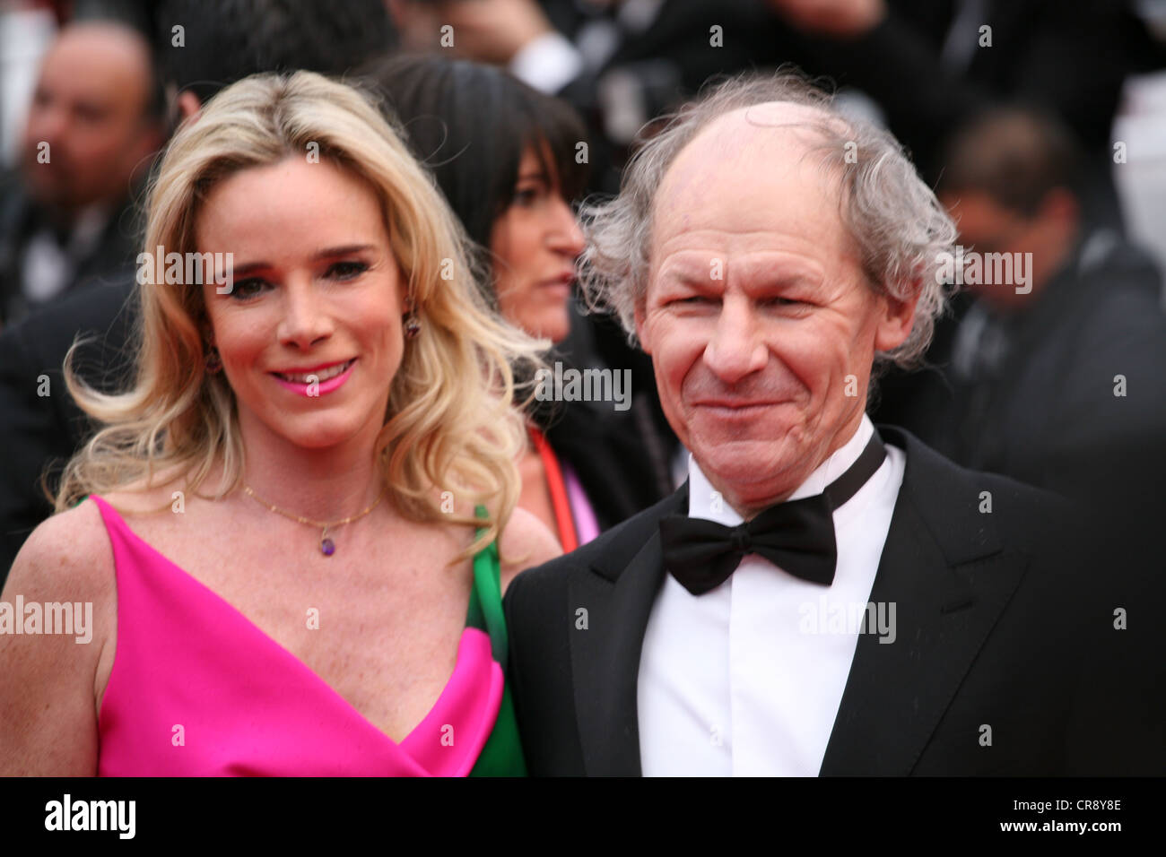 Géraldine Danon et Philippe Poupon arrivant à la Vous n'avez encore rien vu  la projection de gala du Festival du Film de Cannes Photo Stock - Alamy