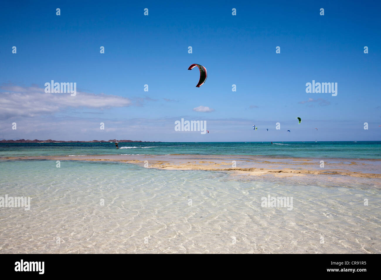 Windsurf et Kitesurf Beach Flag, Fuerteventura, Îles Canaries, Espagne Banque D'Images
