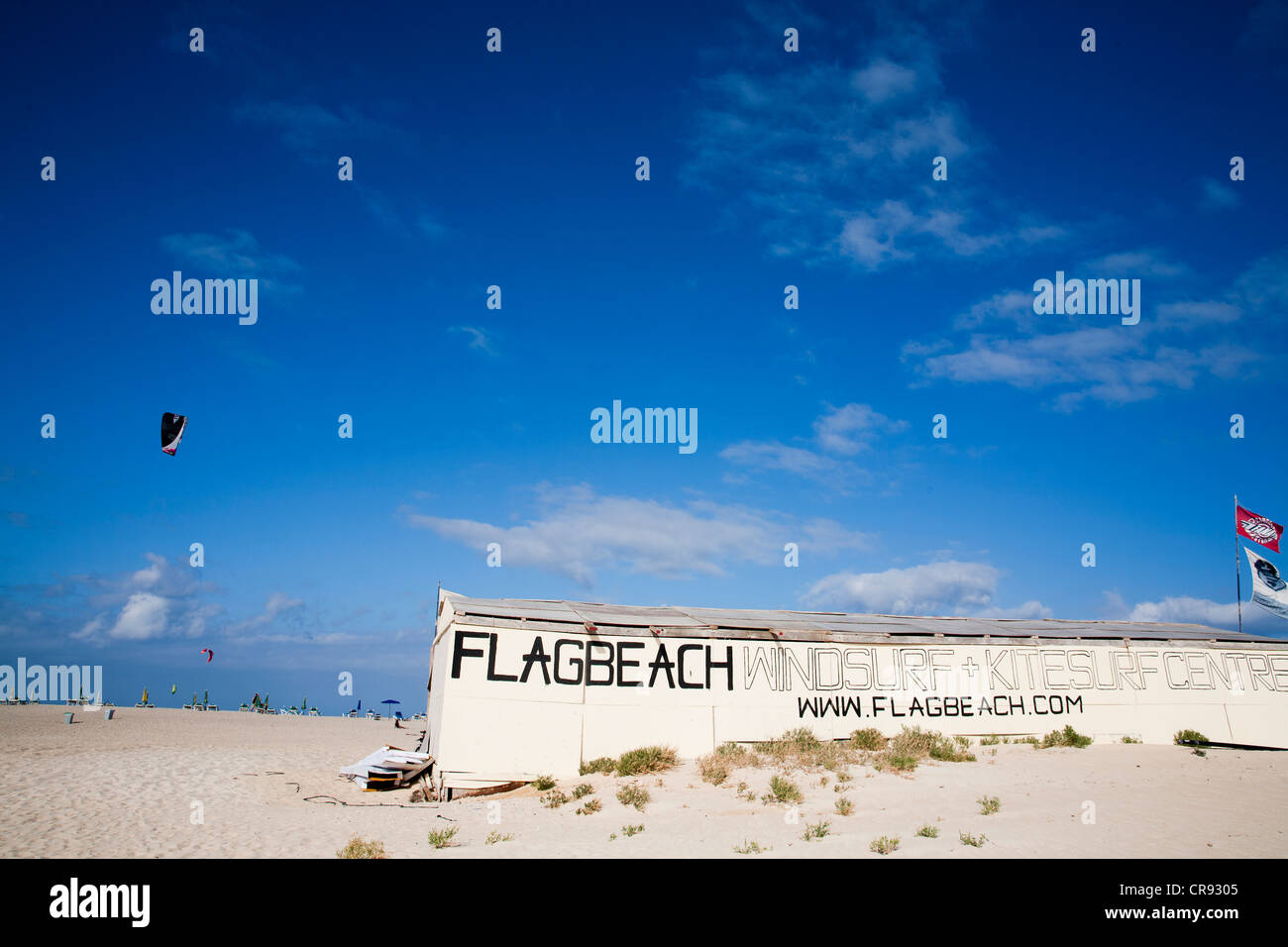 Windsurf et Kitesurf Beach Flag, Fuerteventura, Îles Canaries, Espagne Banque D'Images