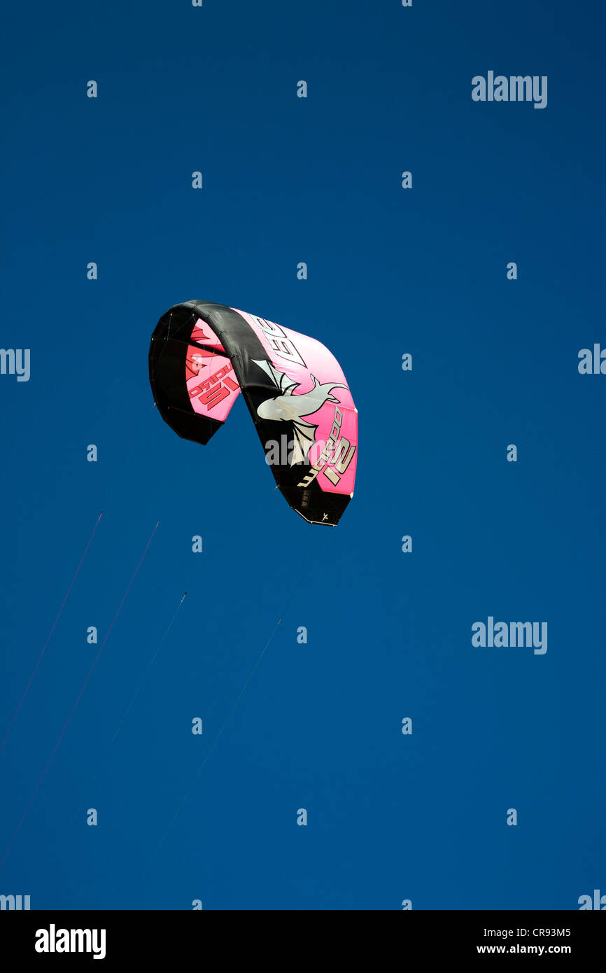 Windsurf et Kitesurf Beach Flag, Fuerteventura, Îles Canaries, Espagne Banque D'Images