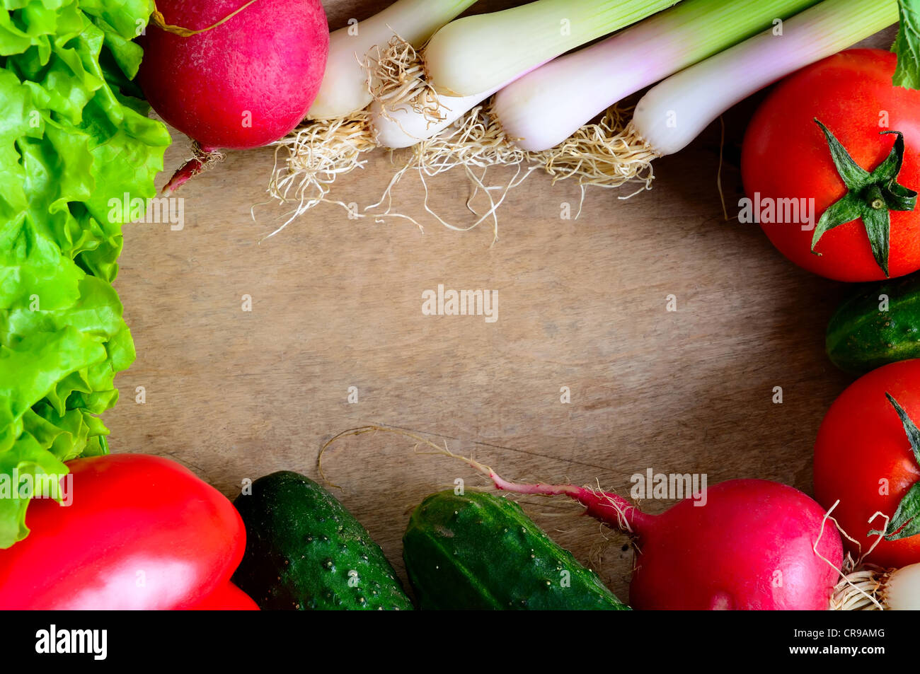 Châssis de légumes avec des produits frais bio légumes Banque D'Images