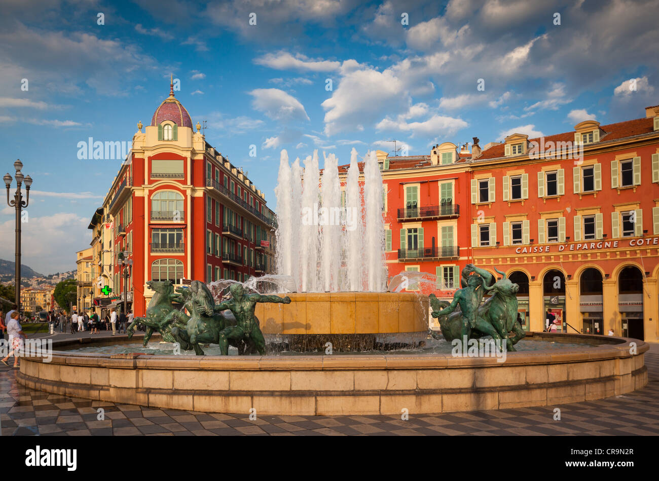 La Place Masséna, au centre-ville de Nice sur la côte d'Azur (Côte d'Azur) Banque D'Images